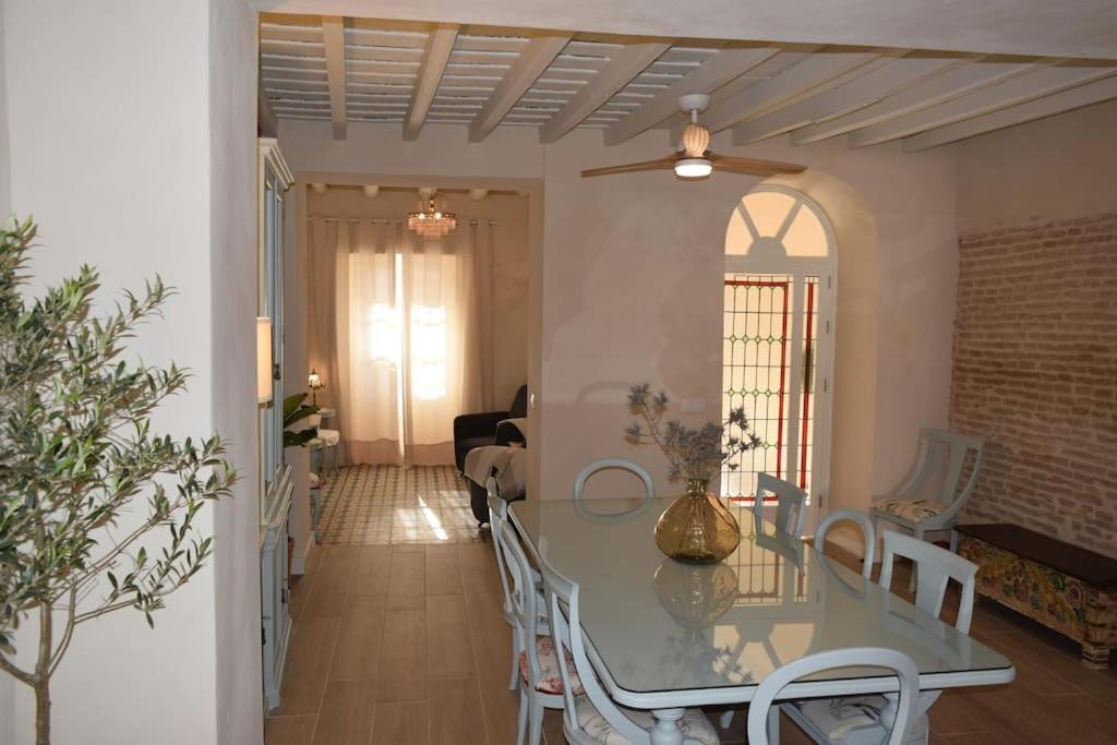 Casa De La Abuela Dolores Villaverde del Rio Екстериор снимка